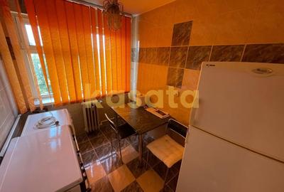 Apartament cu 2 camere semidecomandat, mobilat în Pajura - 11