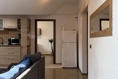 Apartament cu 4 camere semidecomandat în Florești - 11