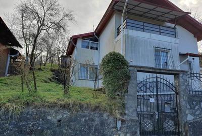 Casă cu Teren 1000 Mp în Cuptoare (Reșița) - 9