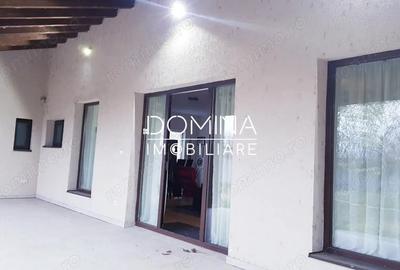 Casă cu Teren 1356 Mp în Central - 3