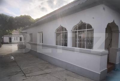 Casa pe un singur nivel , 397 mp teren, Romanesti - 1