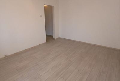 Apartament cu 3 camere semidecomandat, mobilat în Alexandru cel Bun - 8