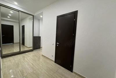 Apartament cu 2 camere decomandat în Berceni
