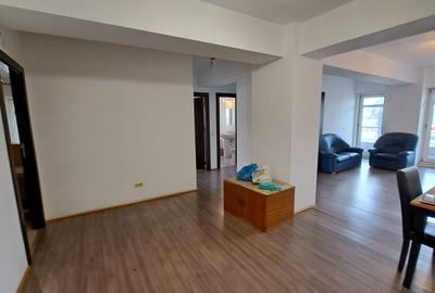 APARTAMENT 3 CAMERE - SUPRAFATA GENEROASA - 2