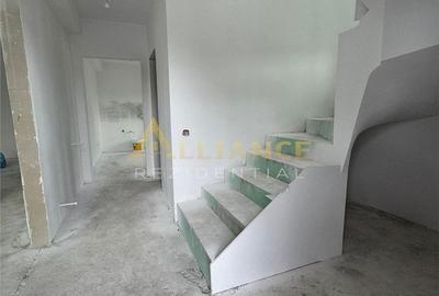 Casă cu 4 camere în Titan - 2