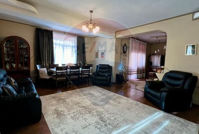 Casa de vanzare cu 280 mp si teren 1100 mp in Arcasilor Galati - 5