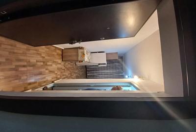 Garsonieră decomandată în Central - 2