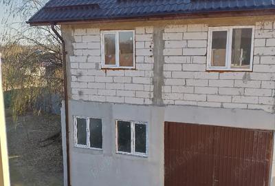 Casă în Bolovani - 7