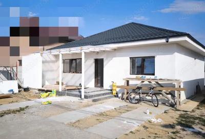Casa parter la cheie 96 mp utili, 4 camere si 300 mp teren, zona Damila! - 1