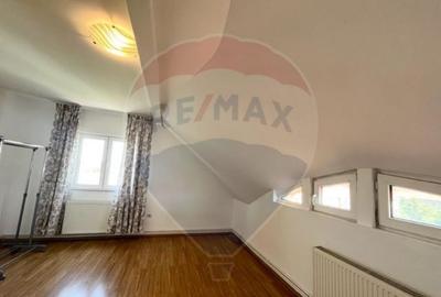 Apartament de inchiriat 3 camere, Aleea Rosiorilor - 1