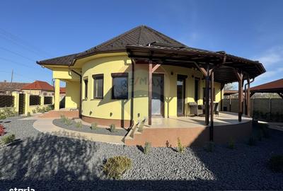 Casă cu 4 camere cu Teren 500 Mp în Tămășeu - 8