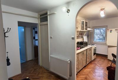 Apartament cu 3 camere decomandat în Girocului - 6