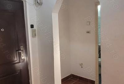 Garsonieră decomandată în Rogerius - 2