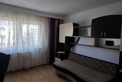 Apartament cu 3 camere decomandat în Răcădău - 6