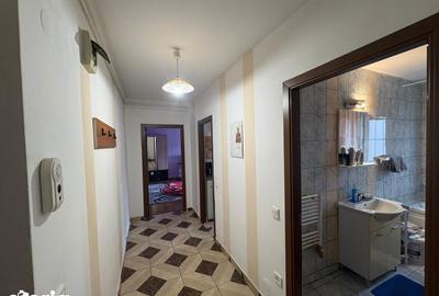 Garsonieră decomandată, mobilată în Florești - 3