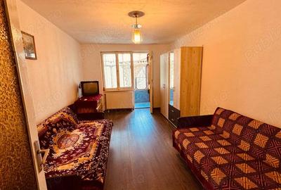 Apartament 2 cam etaj 1 Moldova Noua - 3