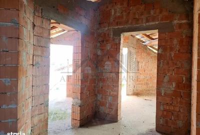 Casă cu 4 camere cu Teren 638 Mp în Tomești - 7