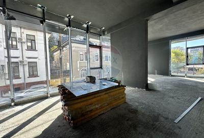 Spatiu comercial de 250mp de inchiriat in zona Alba Iulia - 9