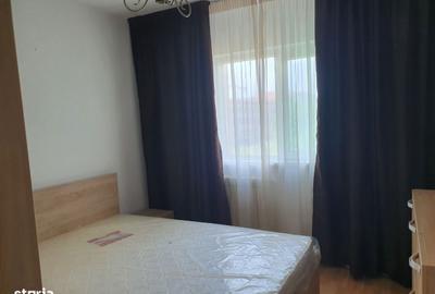 Apartament cu 3 camere decomandat în 9 Mai - 11
