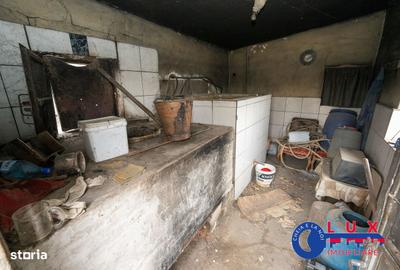 Casă cu 2 camere cu Teren 583 Mp în Somova - 1