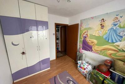Apartament cu 3 camere decomandat în Trivale - 8