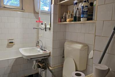 Apartament cu 3 camere decomandat în Progresul - 8
