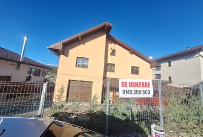 Casă individuală cu 5 camere cu Canalizare în Câmpenești - 37