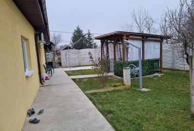 Casă cu 3 camere cu Teren 120 Mp în Central - 7