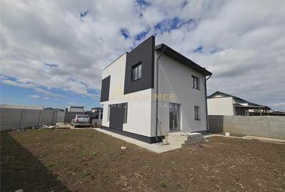 Casă individuală cu 4 camere cu Teren 360 Mp în Berceni
