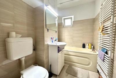 Apartament cu 2 camere semidecomandat, mobilat în Complex Studențesc - 1