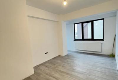 Apartament cu 3 camere decomandat în Energia - 5