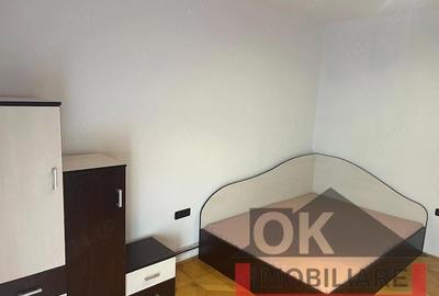 Apartament cu 3 camere decomandat în UTA - 1