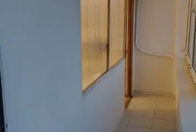 Apartament cu 2 camere decomandat în Alexandru Obregia - 4