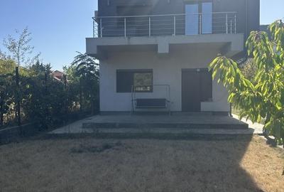 Imobil langa Cora, sos. Alexandriei, P+1+ M, 345mp, anexe 240mp, curte 2450mp - 2