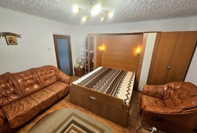 Apartament cu 2 camere decomandat în Păcii - 11