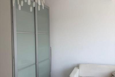 Apartament cu 2 camere semidecomandat, mobilat în Herăstrău