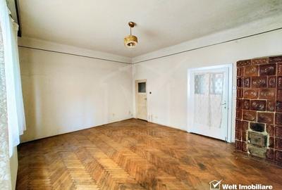 Casa individuala cu garaj, front la 2 strazi, Gruia - 2