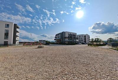Apartament cu 2 camere decomandat, mobilat în Cristian