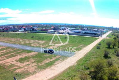 Teren Construcții extravilan de 300 mp, în Narciselor - 8