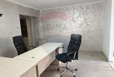 Birou, 65 mp în Calea Dumbrăvii