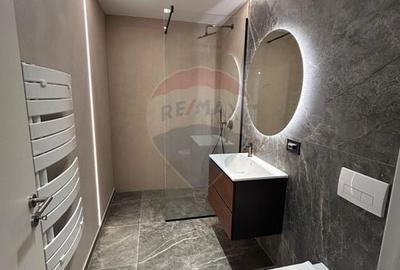 Apartament cu 2 camere semidecomandat în Tractorul - 6