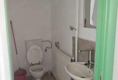 Spațiu comercial, de 80 mp, în 7 Noiembrie - 8