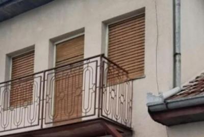 Casă cu 7 camere cu Teren 700 Mp în Central - 12