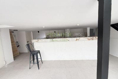 Spațiu comercial renovat, cameră mare și tavan retractabil - 3