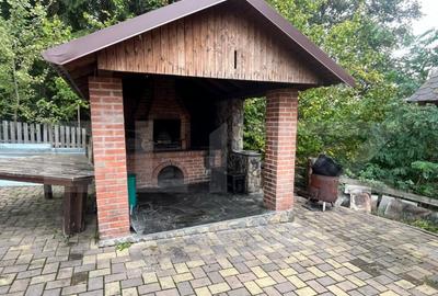 Cabana turistica complet utilata Colibi?a - 13