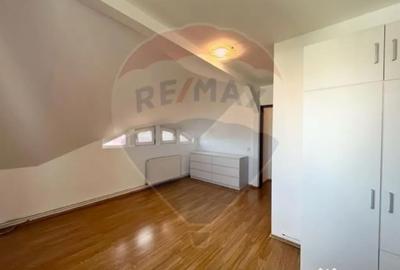 Apartament cu 3 camere decomandat în Hipodrom 1 - 3