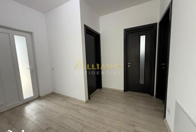 Casă cu 3 camere cu Teren 370 Mp în Berceni - 1