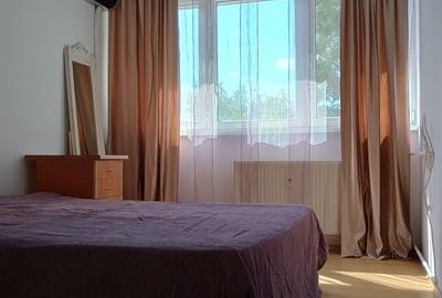 Inchiriere Apartament 2 Camere Proaspat Renovat Pet Friendly Tineretului Inchiriere Apartament 2 Camere Proaspat Renovat Pet Friendly Tineretului - 3