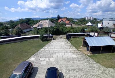 Vila 525 mp si teren aferent 1540 mp. Tg. Neamt - 10