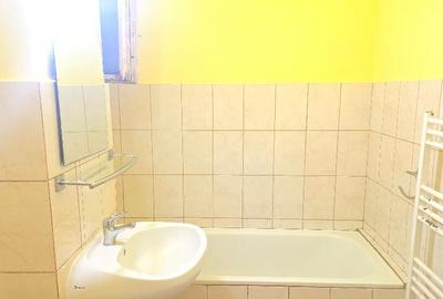 Inchiriez apartament 2 camere decomandat in Deva, zona Ulpia - 8